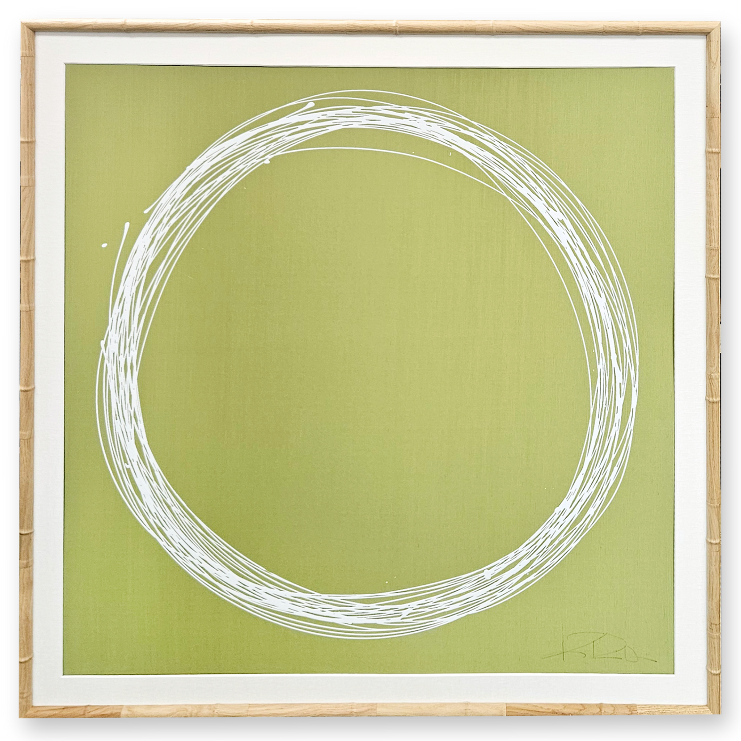 CIRCLE ON PEAR GREEN